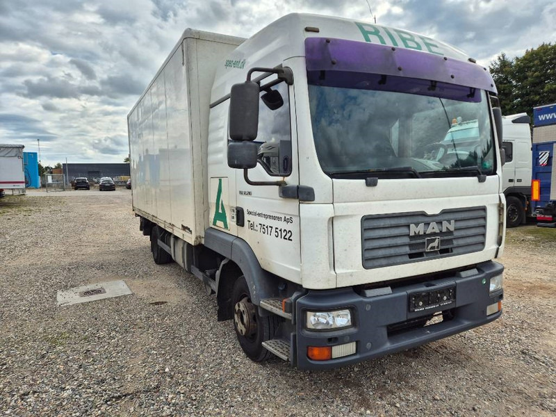 Box truck MAN TGL 10 / 12.180 4x2 with lift /ramp: picture 6 Box truck MAN TGL 10 / 12.180 4x2 with lift /ramp: picture 6