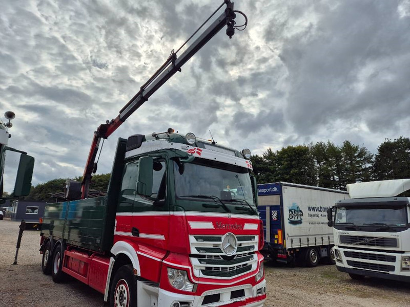 Crane truck Mercedes-Benz Actros 2551/6x2 // Palfinger 16002 B // 2 x trucks: picture 12 Crane truck Mercedes-Benz Actros 2551/6x2 // Palfinger 16002 B // 2 x trucks: picture 12