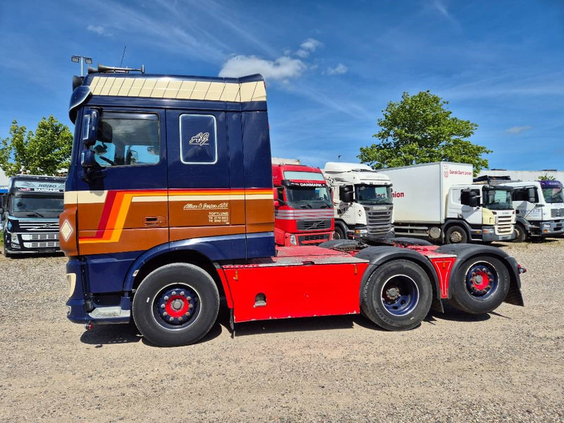 DAF XF 530 // Big Hydraulic // special interior - Tractor truck: picture 2 DAF XF 530 // Big Hydraulic // special interior - Tractor truck: picture 2