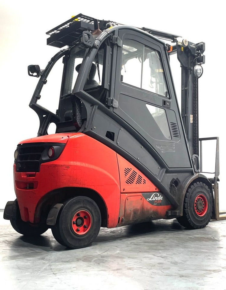 Linde H35D-393-EVO - Diesel forklift: picture 3 Linde H35D-393-EVO - Diesel forklift: picture 3