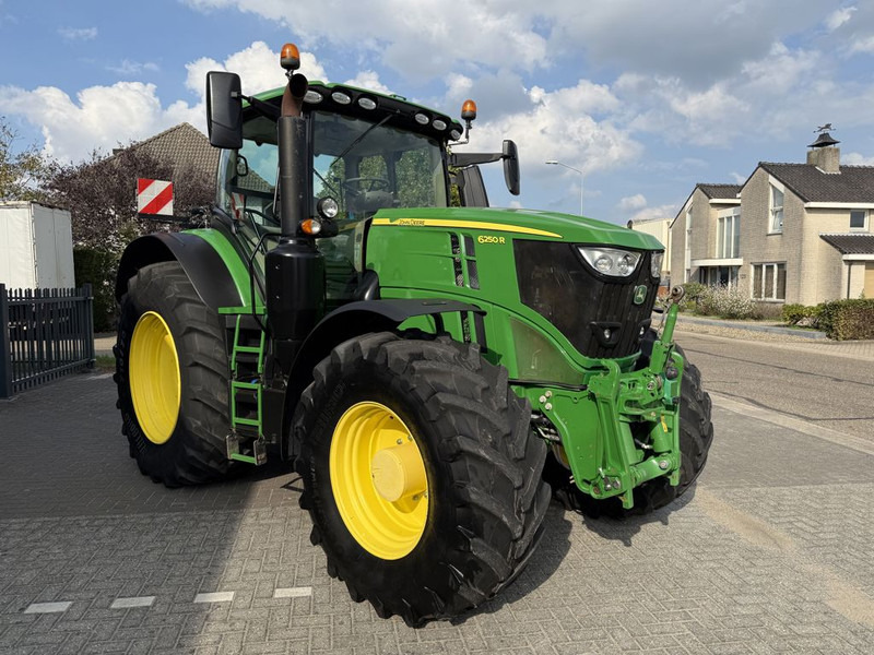 John Deere 6250R Premium Edition Autopowr - Farm tractor: picture 4 John Deere 6250R Premium Edition Autopowr - Farm tractor: picture 4