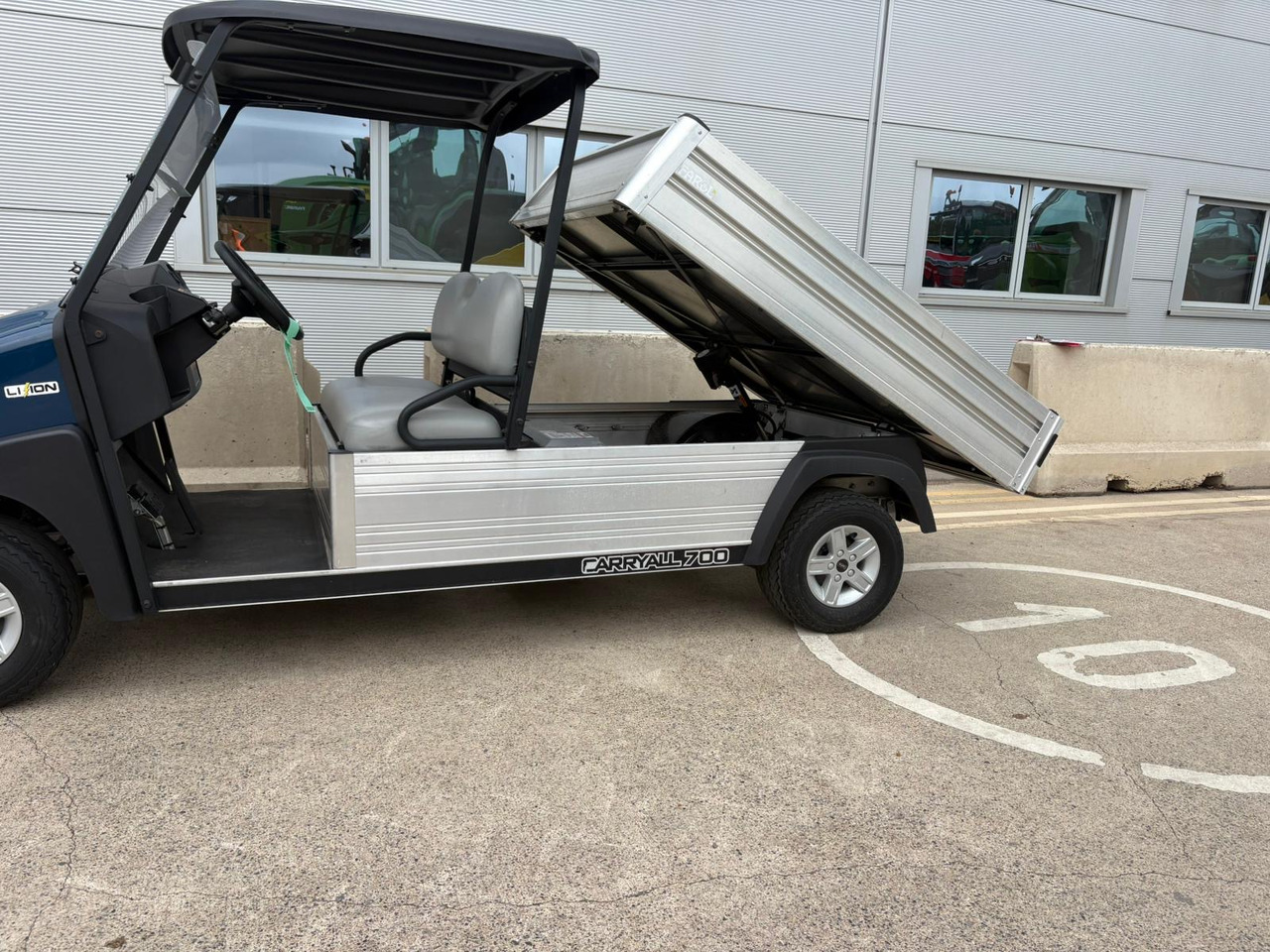 Clubcar Carryall 700 lithium Utility Vehicle - ATV/ Quad: picture 3 Clubcar Carryall 700 lithium Utility Vehicle - ATV/ Quad: picture 3