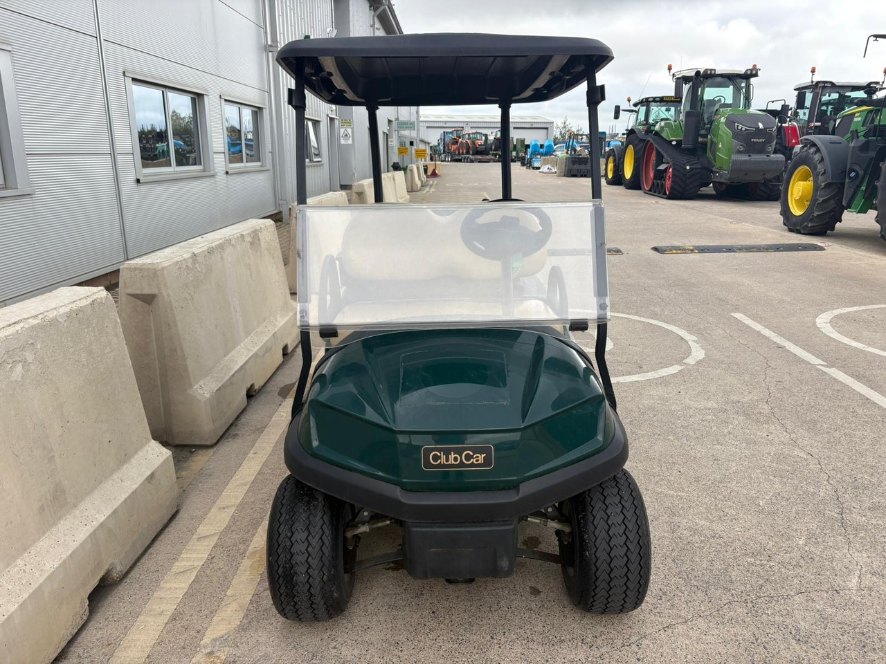Clubcar Temp 48V Lead Acid Battery Golf Buggy - Golf cart: picture 2 Clubcar Temp 48V Lead Acid Battery Golf Buggy - Golf cart: picture 2