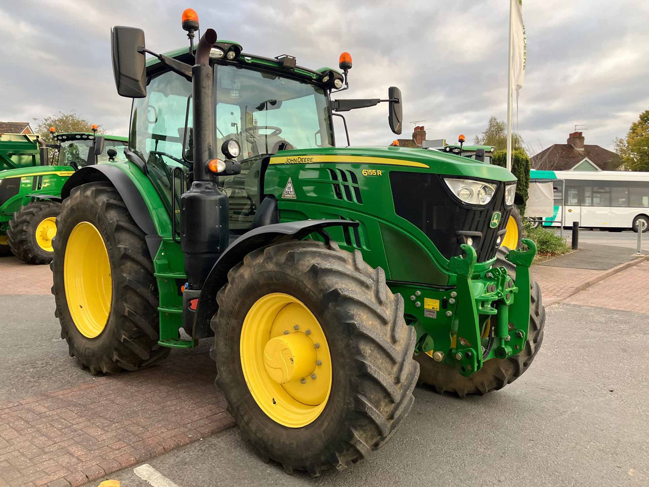 Farm tractor John Deere 6155R: picture 6