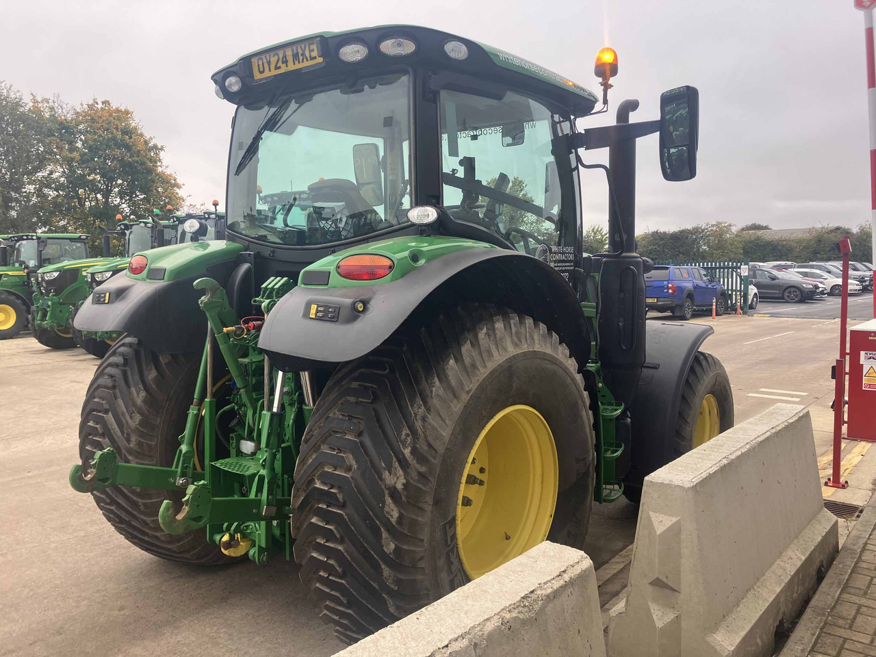 John Deere 6R 130 - Farm tractor: picture 5 John Deere 6R 130 - Farm tractor: picture 5