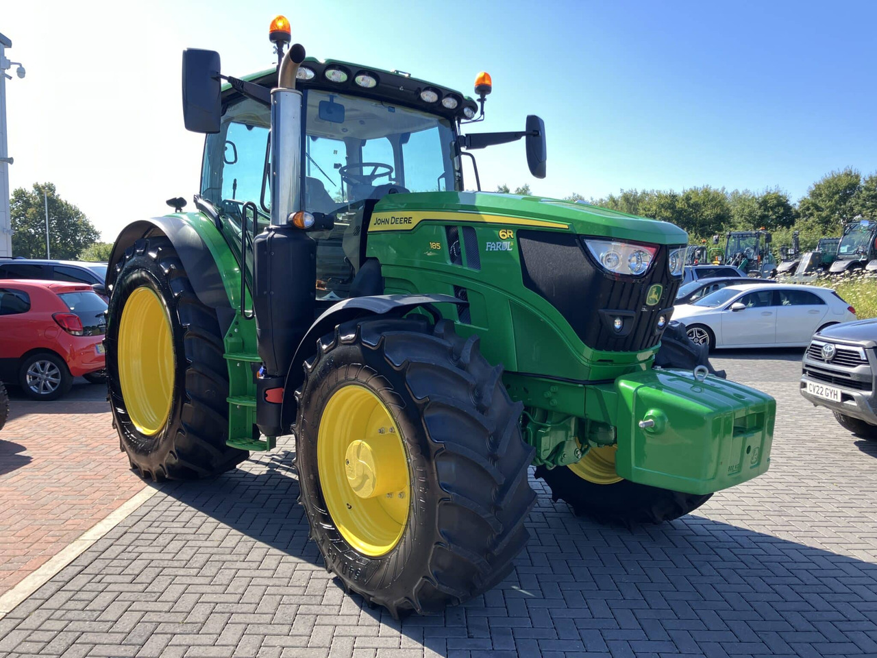 Farm tractor John Deere 6R 185: picture 7