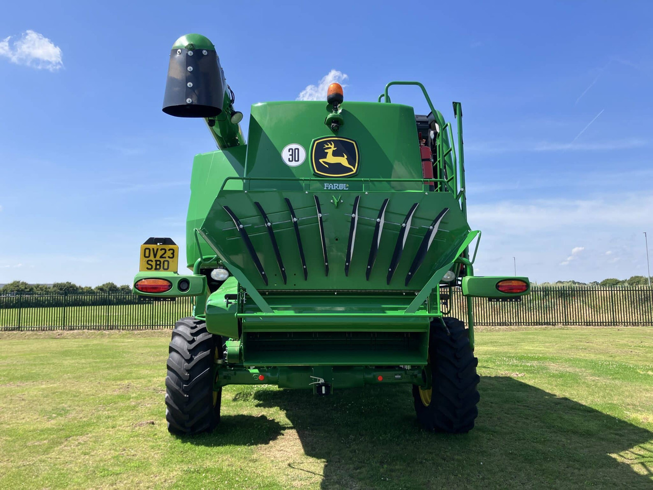 John Deere T550i - Combine harvester: picture 4 John Deere T550i - Combine harvester: picture 4