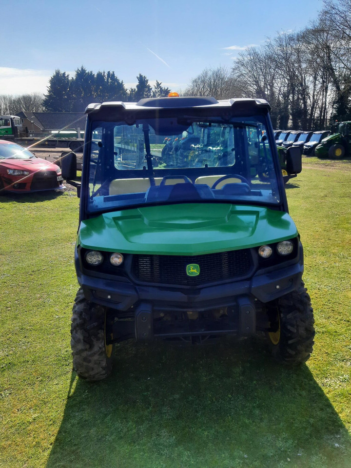 John Deere XUV865M Gator - ATV/ Quad: picture 3 John Deere XUV865M Gator - ATV/ Quad: picture 3