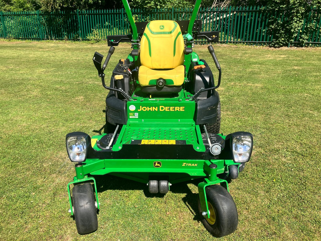 John Deere Z997R Z-Turn Mower - Garden mower: picture 2 John Deere Z997R Z-Turn Mower - Garden mower: picture 2