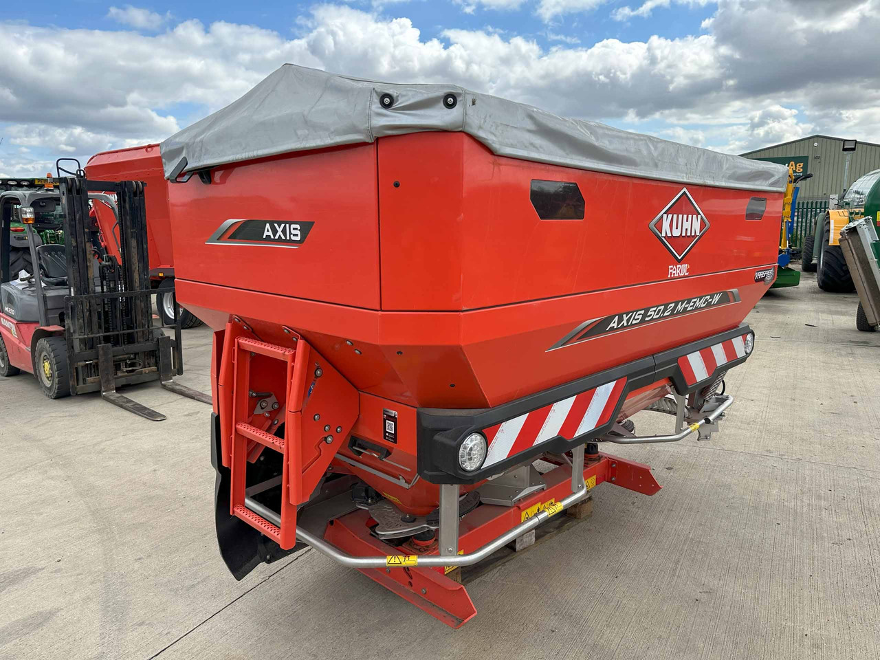Kuhn Axis 50.2 M-EMC-W - Fertilizer spreader: picture 5 Kuhn Axis 50.2 M-EMC-W - Fertilizer spreader: picture 5