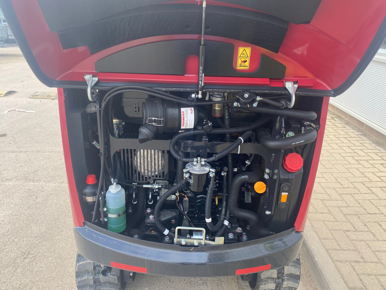 Yanmar SV15vt - Excavator: picture 5 Yanmar SV15vt - Excavator: picture 5