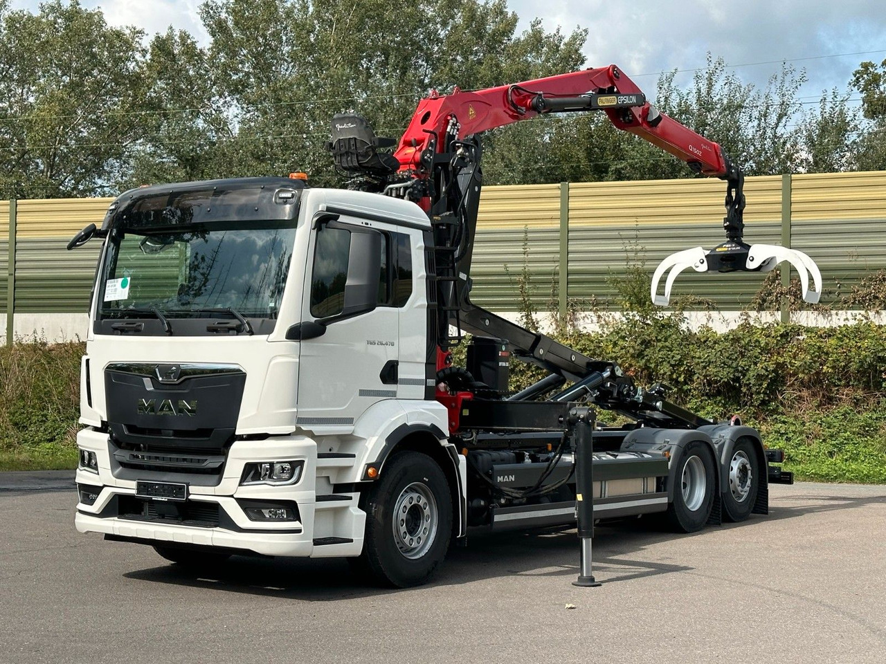 MAN TGS 26.470 6x2 Abrollkipper + Kran EPSILON - Hook lift truck, Crane truck: picture 1 MAN TGS 26.470 6x2 Abrollkipper + Kran EPSILON - Hook lift truck, Crane truck: picture 1