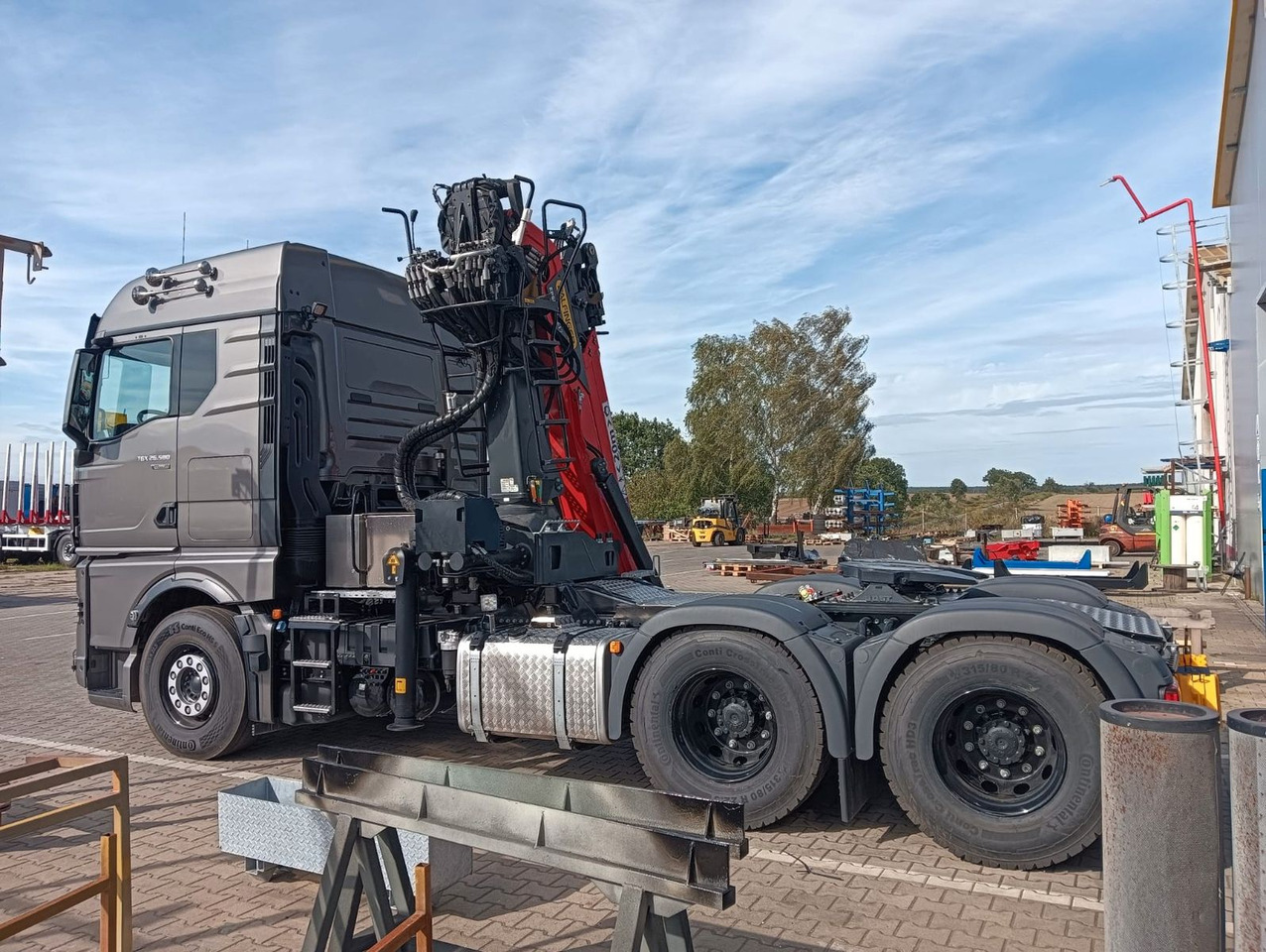 MAN TGX 26.580 6x4 LANGHOLZ EPSILON TZ 17 - Logging truck, Crane truck: picture 3 MAN TGX 26.580 6x4 LANGHOLZ EPSILON TZ 17 - Logging truck, Crane truck: picture 3