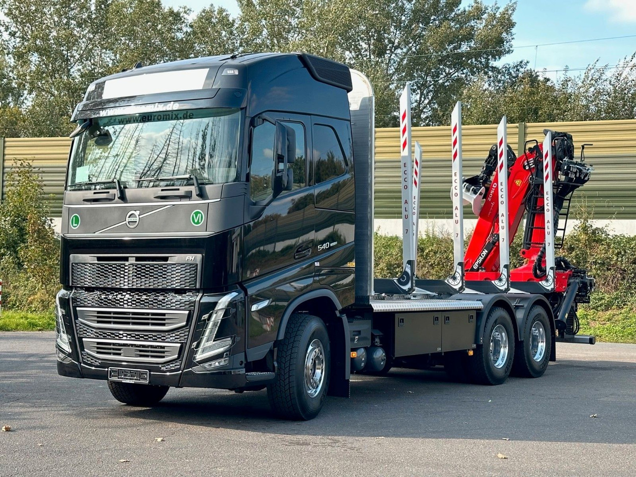 Volvo FH 540 6x4 LogLift EPSILON - Logging truck, Crane truck: picture 1 Volvo FH 540 6x4 LogLift EPSILON - Logging truck, Crane truck: picture 1
