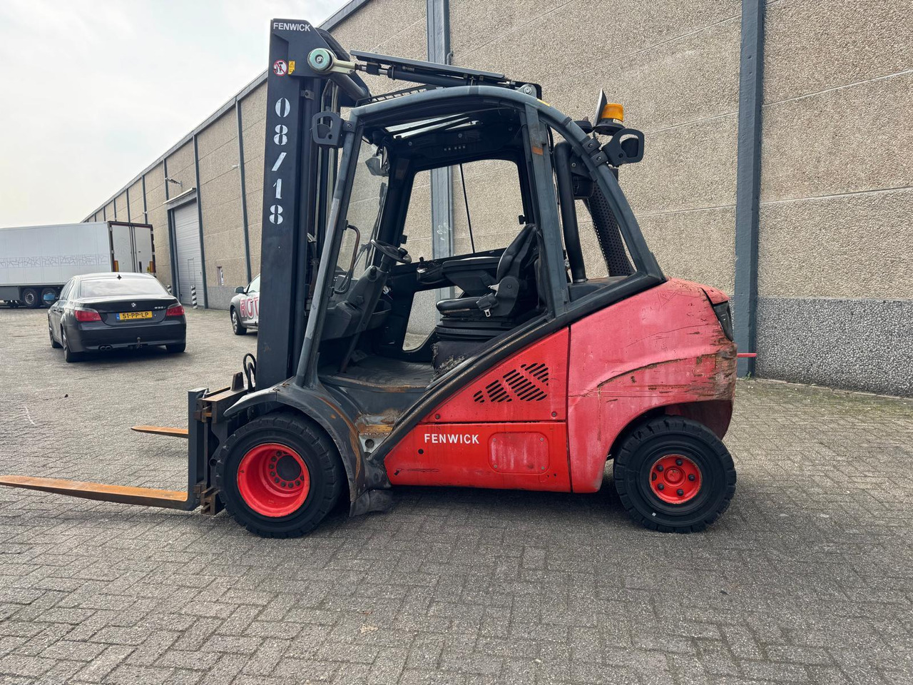 Fenwick-Linde H35D Diesel Heftruck – Bouwjaar 2008 – Sideshift & Vorkversteller - Diesel forklift: picture 2 Fenwick-Linde H35D Diesel Heftruck – Bouwjaar 2008 – Sideshift & Vorkversteller - Diesel forklift: picture 2