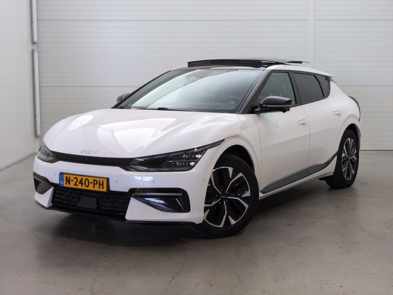 Kia EV6 GT - Line 77.4 kWh | 2021 | 133.453 km | Automaat | N240PH | NAP: Logisch - SUV: picture 1 Kia EV6 GT - Line 77.4 kWh | 2021 | 133.453 km | Automaat | N240PH | NAP: Logisch - SUV: picture 1
