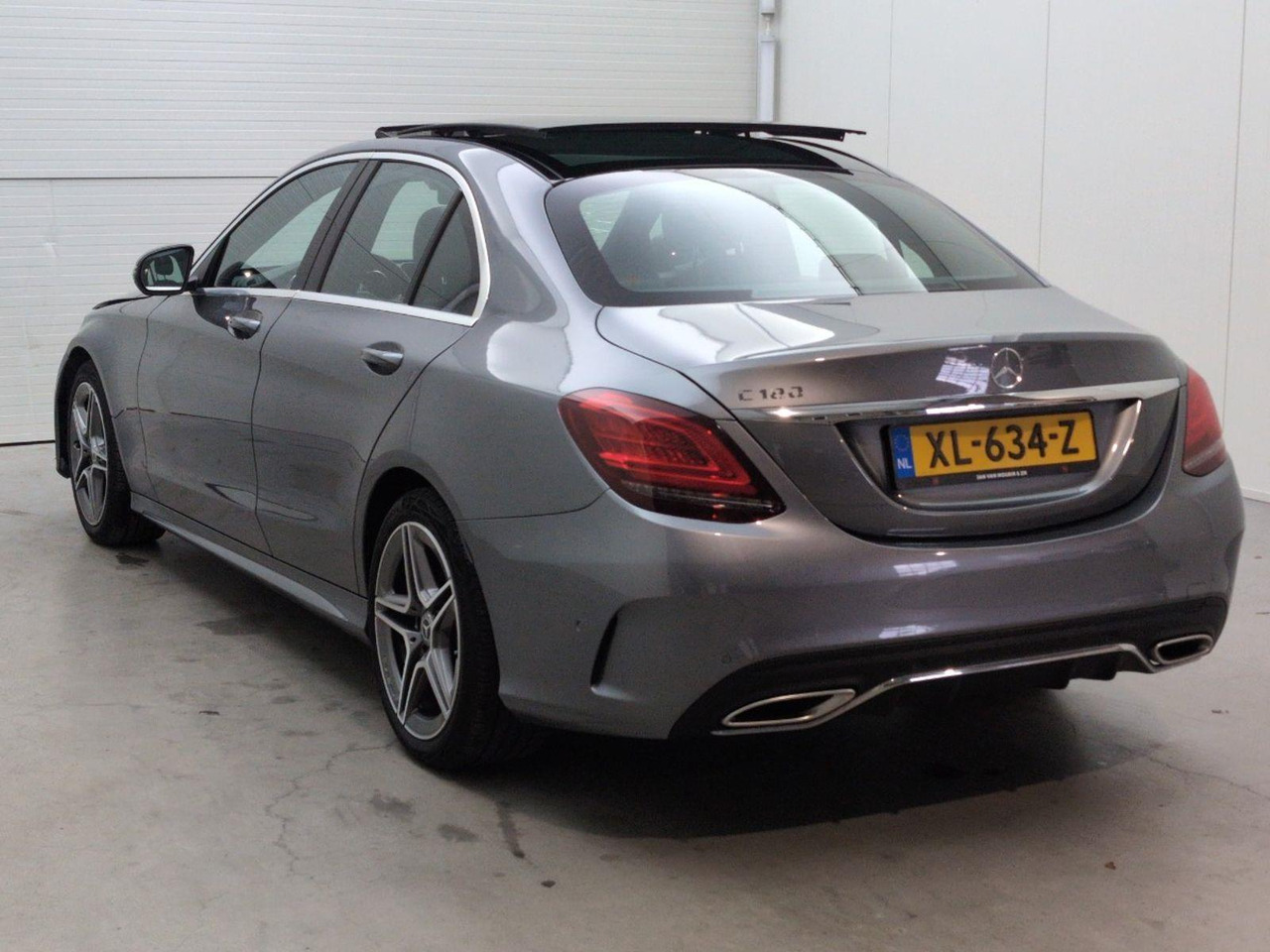 Mercedes-Benz C-klasse 180 Premium Pack | 2019 | 105.115 km | Automaat | XL634Z | NAP: Logisch - Sedan: picture 3 Mercedes-Benz C-klasse 180 Premium Pack | 2019 | 105.115 km | Automaat | XL634Z | NAP: Logisch - Sedan: picture 3