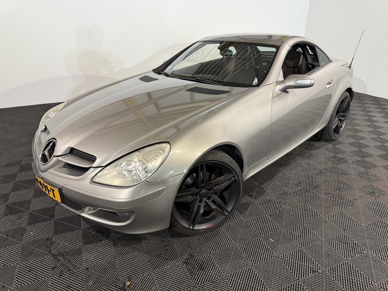 Mercedes-Benz | SLK-klasse | 200 K. Season Edition | 2006 | 317.021 km | GP491T | Geen oordeel - Car: picture 1 Mercedes-Benz | SLK-klasse | 200 K. Season Edition | 2006 | 317.021 km | GP491T | Geen oordeel - Car: picture 1
