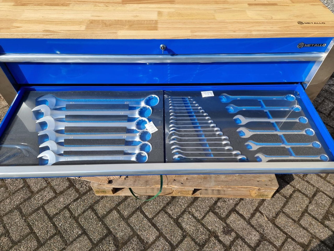 Metallo Mega Jumbo Gereedschapskist - Nieuw, 11 lades waarvan 9 gevuld met gereedschap - Garage equipment: picture 4 Metallo Mega Jumbo Gereedschapskist - Nieuw, 11 lades waarvan 9 gevuld met gereedschap - Garage equipment: picture 4