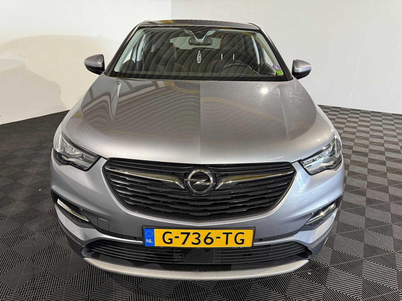 Opel Grandland X 1.2 Turbo Business Executive 2019 200.645 km G-736-TG - Car: picture 2 Opel Grandland X 1.2 Turbo Business Executive 2019 200.645 km G-736-TG - Car: picture 2