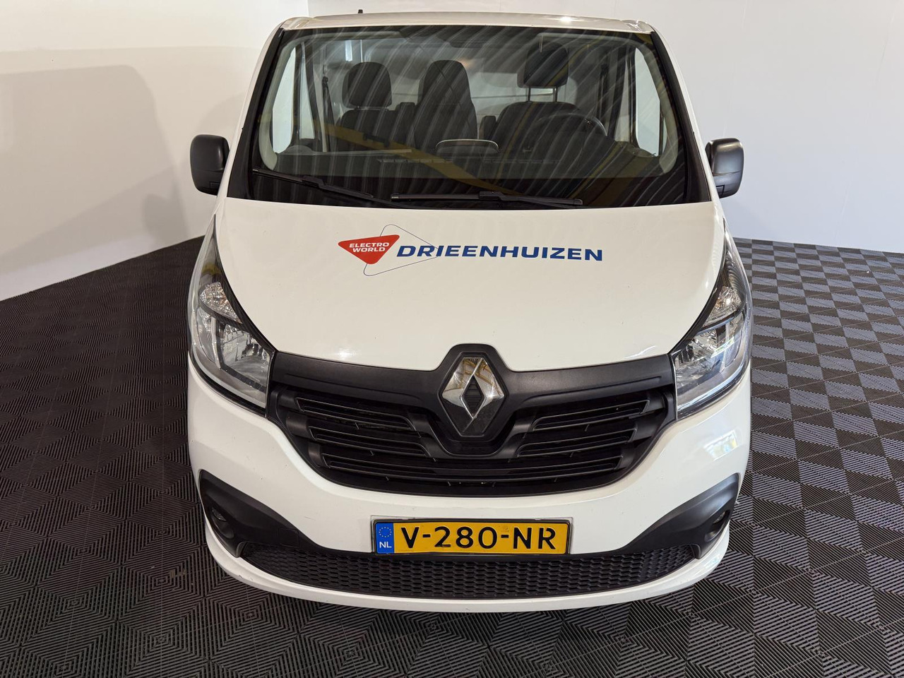 Renault Trafic 1.6 dCi T27 L1 H1 Comfort V-280-NR 173.986 km - Panel van: picture 2 Renault Trafic 1.6 dCi T27 L1 H1 Comfort V-280-NR 173.986 km - Panel van: picture 2
