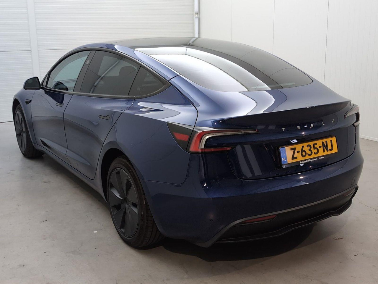 Tesla Model 3 RWD 60 kWh | 2024 | 34.719 km | Automaat | Z635NJ | NAP: Logisch - Hatchback: picture 3 Tesla Model 3 RWD 60 kWh | 2024 | 34.719 km | Automaat | Z635NJ | NAP: Logisch - Hatchback: picture 3