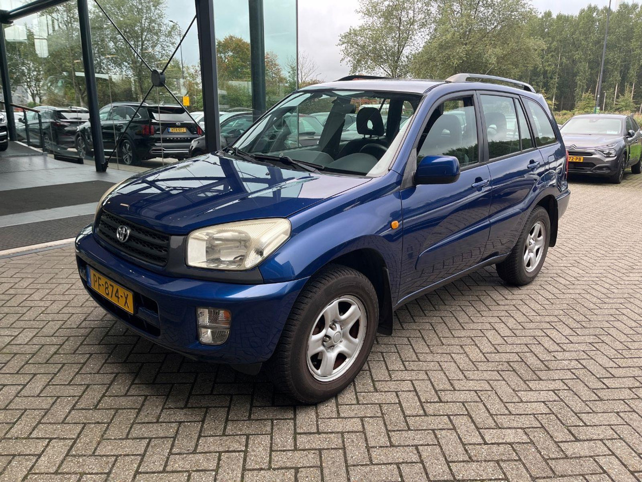 Toyota RAV4 1.8 - 16V VVT - i Luna | 2003 | 130.936 km | PF874X | NAP: Geen oordeel - SUV: picture 1 Toyota RAV4 1.8 - 16V VVT - i Luna | 2003 | 130.936 km | PF874X | NAP: Geen oordeel - SUV: picture 1