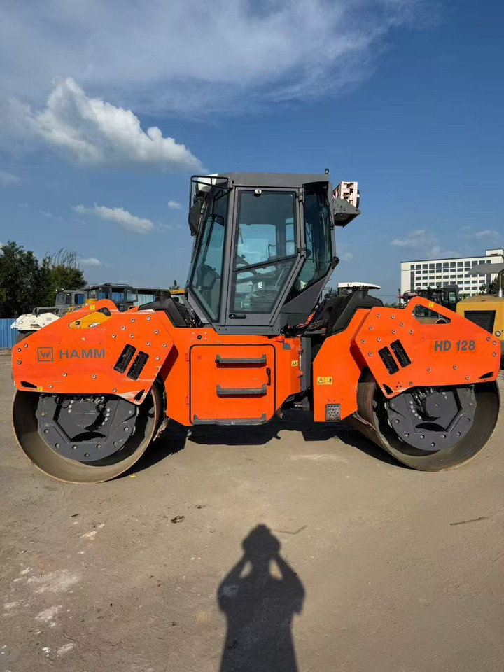 HAMM HD128 - Industrial equipment: picture 1 HAMM HD128 - Industrial equipment: picture 1