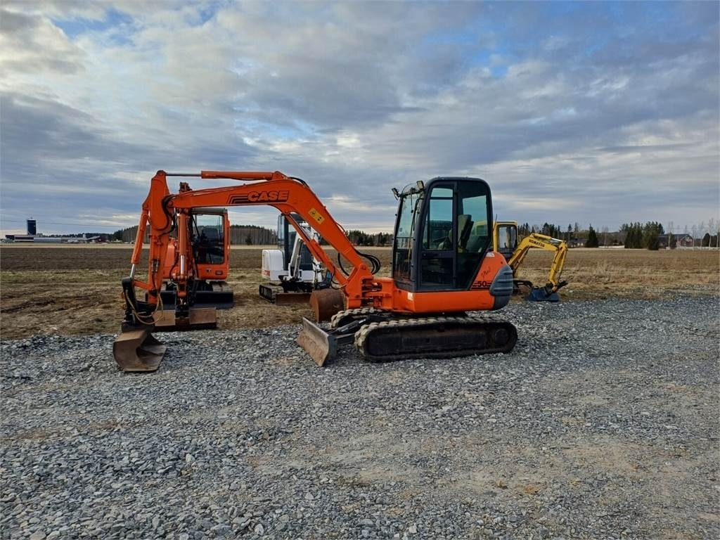 Case CX50 kallistajalla - Mini excavator: picture 2 Case CX50 kallistajalla - Mini excavator: picture 2