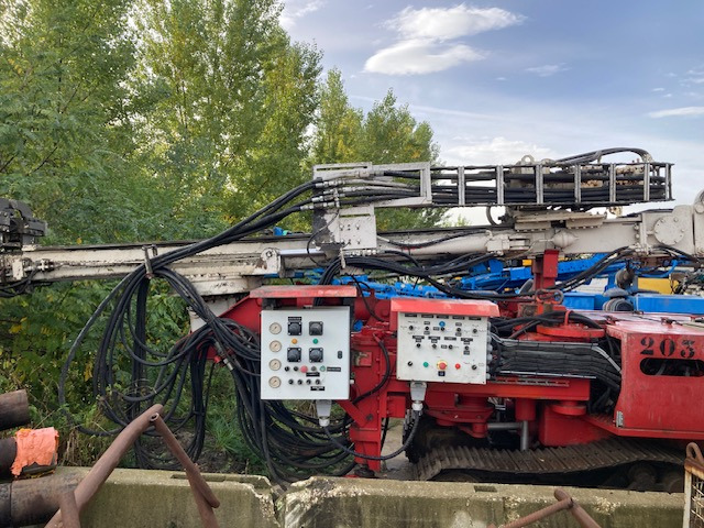 FOREUSE MICRO PIEUX - Drilling machine: picture 2 FOREUSE MICRO PIEUX - Drilling machine: picture 2
