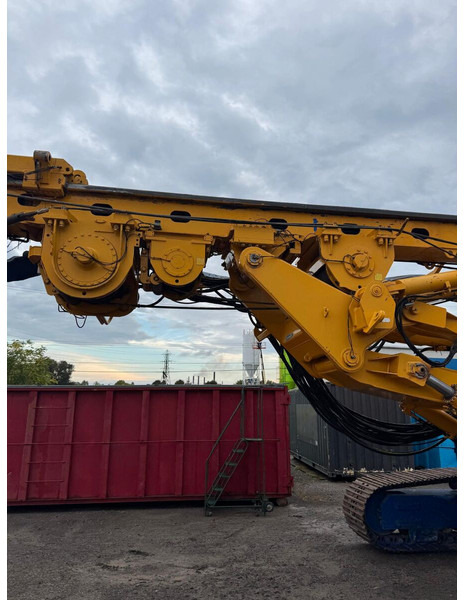 Bauer BG 24 H - Drilling machine: picture 3 Bauer BG 24 H - Drilling machine: picture 3