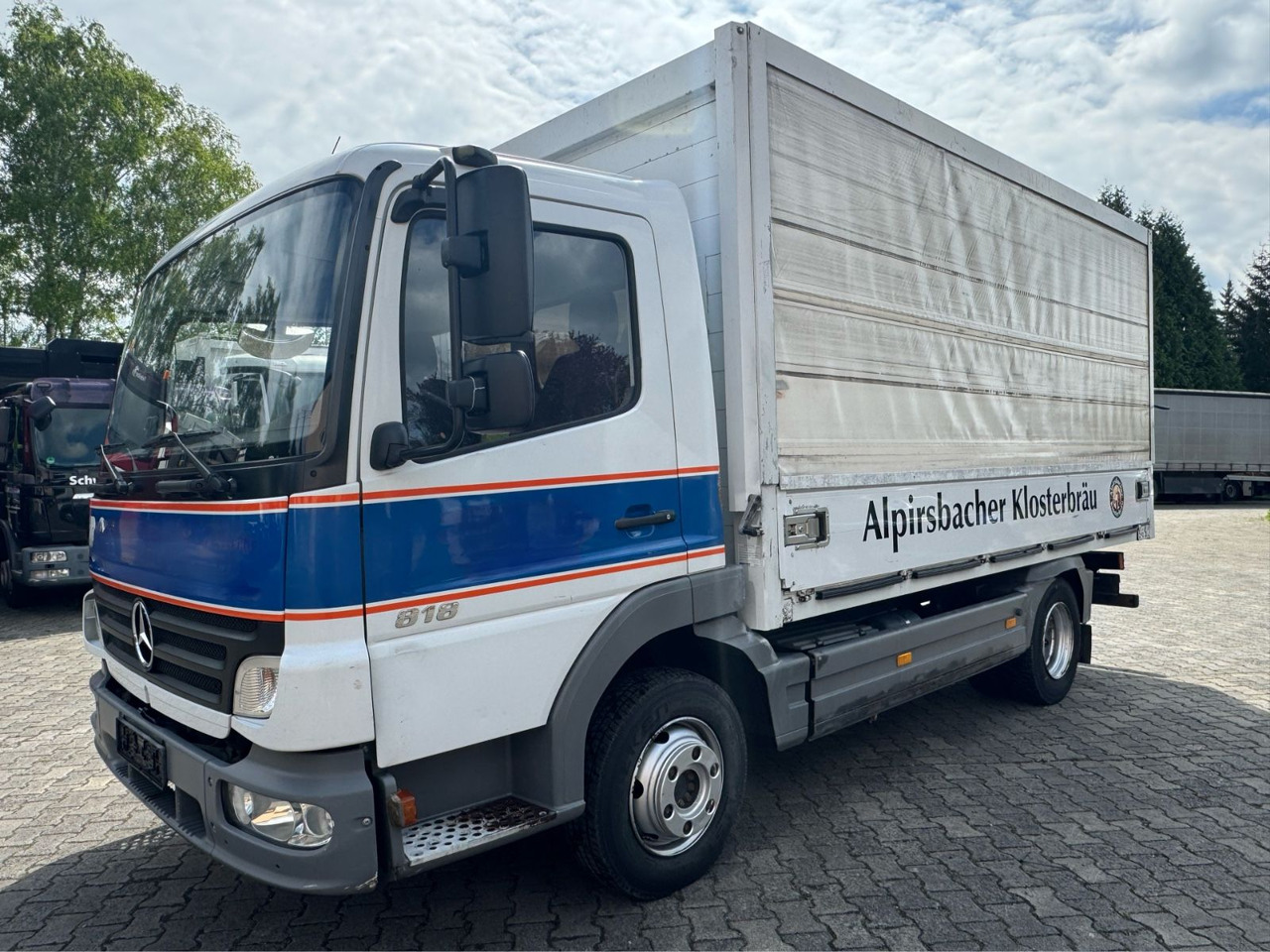 Mercedes-Benz Atego 818/Roll-Plane/Tüv-Neu/1xAHK-Maul/ - Beverage truck: picture 2 Mercedes-Benz Atego 818/Roll-Plane/Tüv-Neu/1xAHK-Maul/ - Beverage truck: picture 2