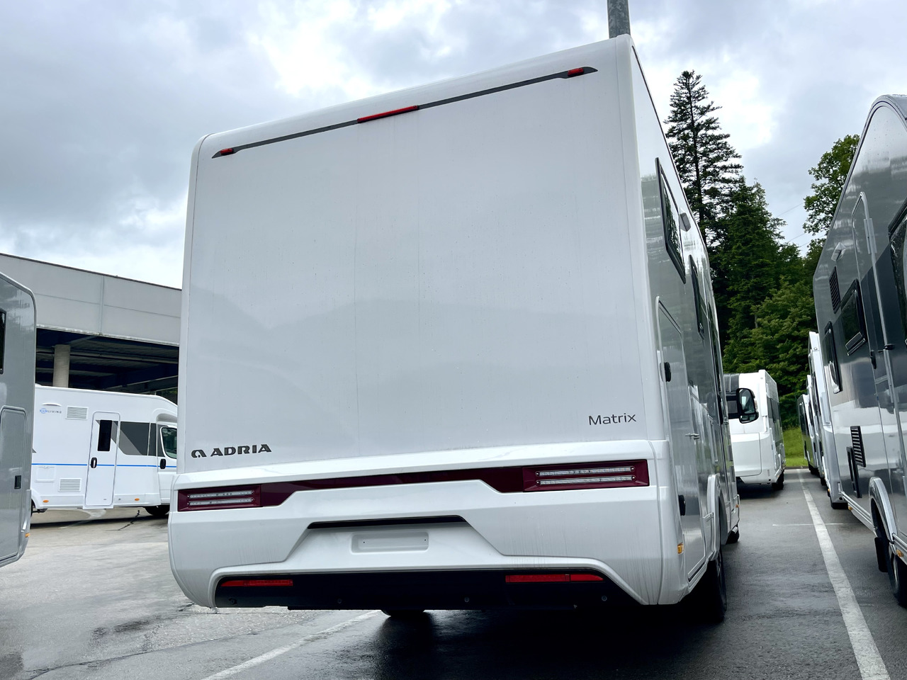 ADRIA Matrix axess 650 SC - Semi-integrated motorhome: picture 4 ADRIA Matrix axess 650 SC - Semi-integrated motorhome: picture 4
