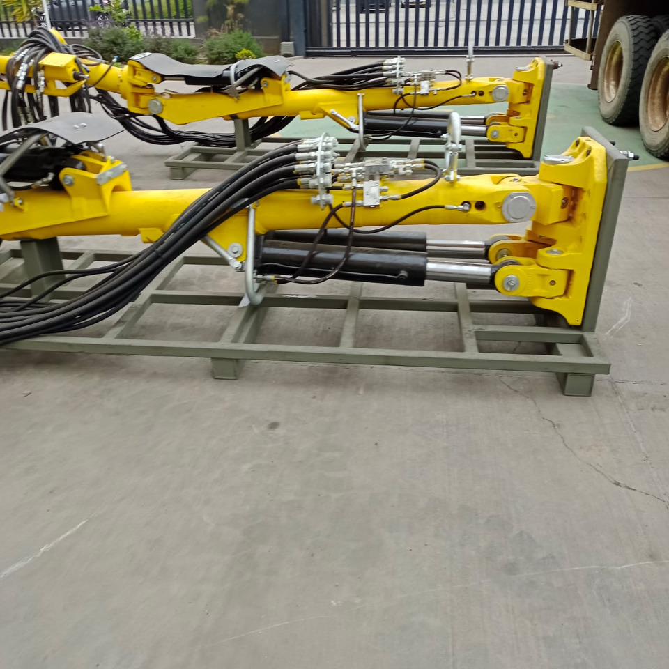 ATLAS COPCO EPIROC BRAZOS BUT28 PARA JUMBOS BOOMER 281 Y 282 - Mining machinery: picture 5 ATLAS COPCO EPIROC BRAZOS BUT28 PARA JUMBOS BOOMER 281 Y 282 - Mining machinery: picture 5