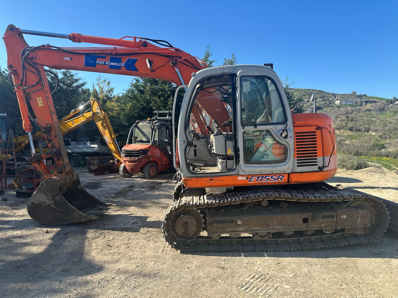 FIAT KOBELCO E115SR - Crawler excavator: picture 2 FIAT KOBELCO E115SR - Crawler excavator: picture 2