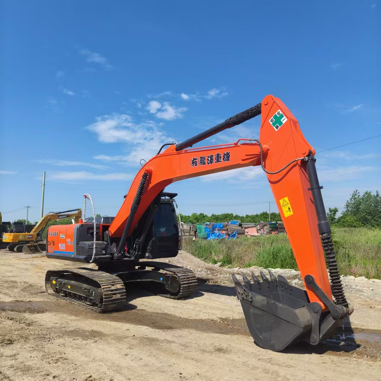 HITACHI ZX240 - Crawler excavator: picture 1 HITACHI ZX240 - Crawler excavator: picture 1