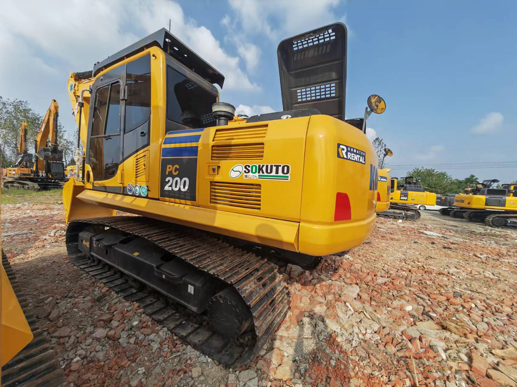 Crawler excavator KOMATSU PC200: picture 10