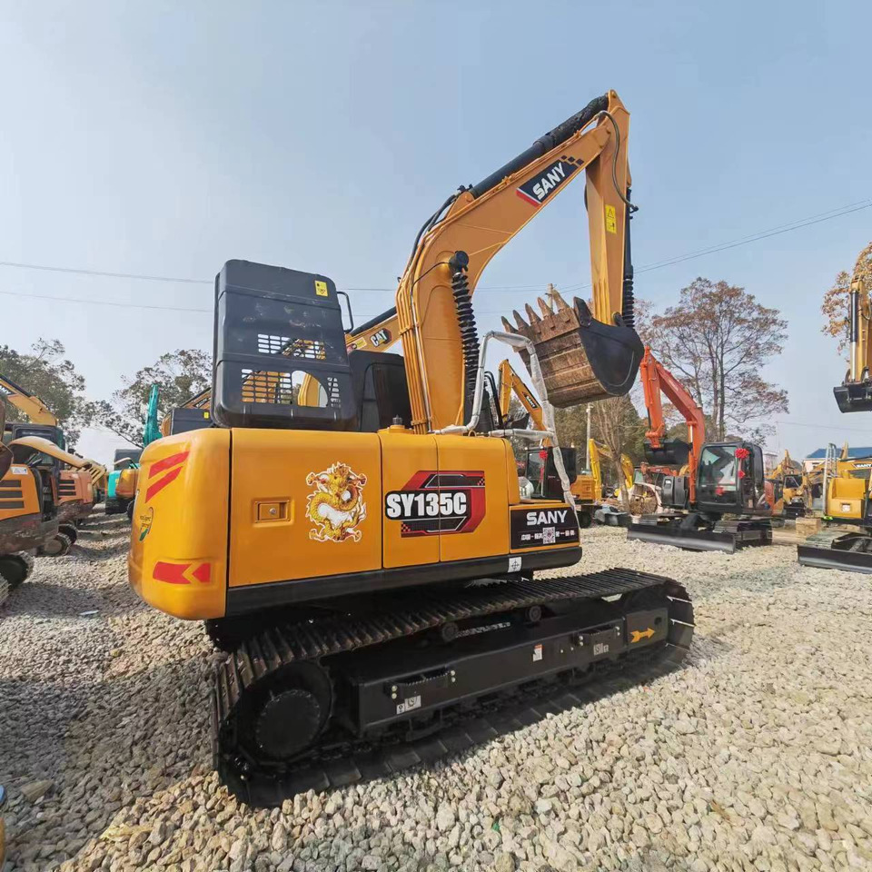SANY SY135C - Crawler excavator: picture 1 SANY SY135C - Crawler excavator: picture 1