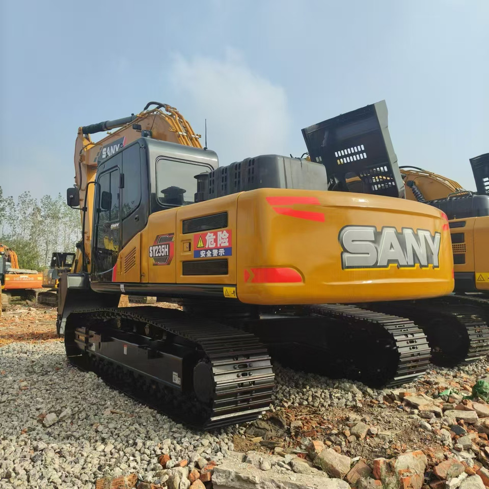 SANY SY235H - Crawler excavator: picture 4 SANY SY235H - Crawler excavator: picture 4