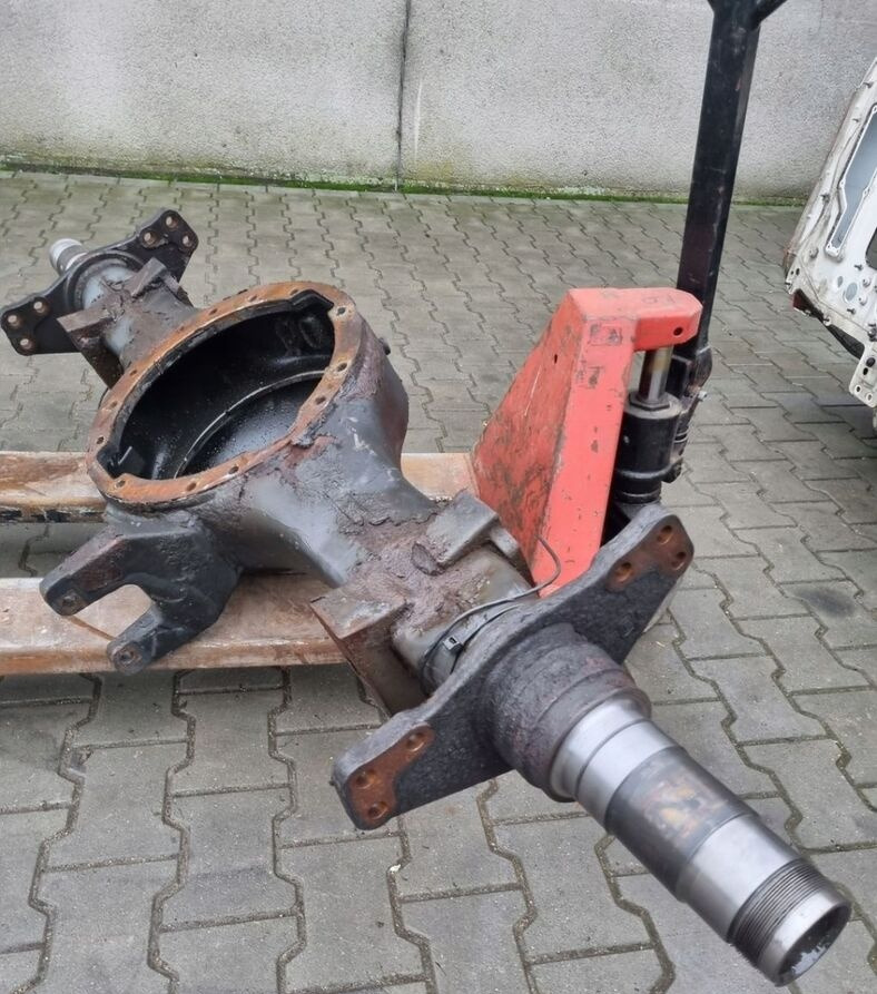 Renault OBUDOWA MOSTU POCHWA RENAULT MIIDLUM DXI VOLVO FL R19.5 - Transmission for Truck: picture 1 Renault OBUDOWA MOSTU POCHWA RENAULT MIIDLUM DXI VOLVO FL R19.5 - Transmission for Truck: picture 1