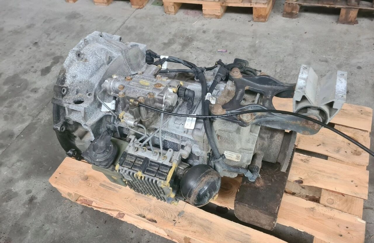 SPRZEDAM SKRZYNIĘ BIEGÓW ASTRONIC LITE AUTOMAT. 6 AS 1000 TO - Gearbox for Truck: picture 1 SPRZEDAM SKRZYNIĘ BIEGÓW ASTRONIC LITE AUTOMAT. 6 AS 1000 TO - Gearbox for Truck: picture 1