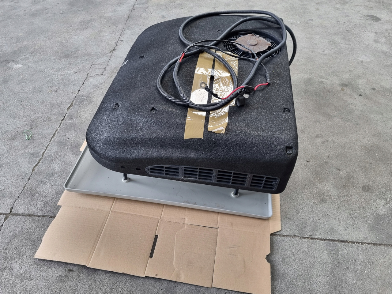 VIESA KLIMATYZACJA POSTOJOWA VIESA FORD F MAX 500 - Heating/ Ventilation for Truck: picture 4 VIESA KLIMATYZACJA POSTOJOWA VIESA FORD F MAX 500 - Heating/ Ventilation for Truck: picture 4