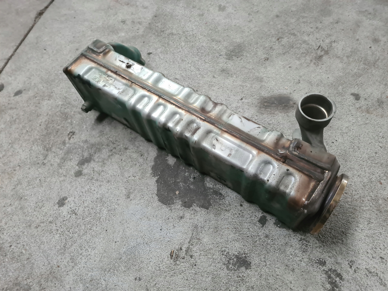 VOLVO 21944868 - EGR cooler: picture 1 VOLVO 21944868 - EGR cooler: picture 1