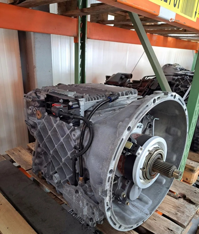 VOLVO I-SHIFT AT2812F VOLVO FH FM 4 5 RENAULT GAMA T - Gearbox: picture 1 VOLVO I-SHIFT AT2812F VOLVO FH FM 4 5 RENAULT GAMA T - Gearbox: picture 1