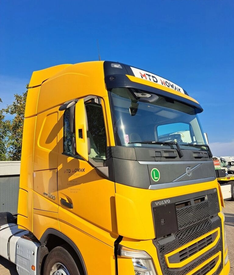 VOLVO KABINA KOMPLETNA VOLVO FH 4 EURO 6 GLOBETROTTER - Cab for Truck: picture 4 VOLVO KABINA KOMPLETNA VOLVO FH 4 EURO 6 GLOBETROTTER - Cab for Truck: picture 4