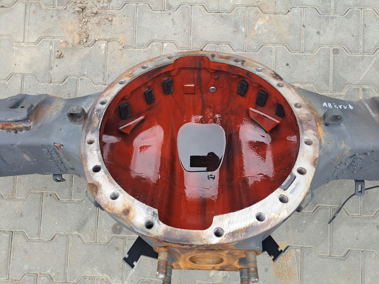 VOLVO OBUDOWA MOSTU POCHWA MS18X VOLVO FH 4 FM 4 FMX 18 SZPILEK - Transmission for Truck: picture 4 VOLVO OBUDOWA MOSTU POCHWA MS18X VOLVO FH 4 FM 4 FMX 18 SZPILEK - Transmission for Truck: picture 4