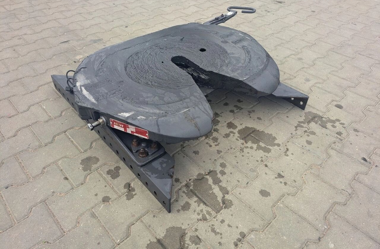 Volvo FH FM 9 12 13 4 Volvo VOLVO FH FM 9 12 13 4 - Fifth wheel coupling for Truck: picture 1 Volvo FH FM 9 12 13 4 Volvo VOLVO FH FM 9 12 13 4 - Fifth wheel coupling for Truck: picture 1