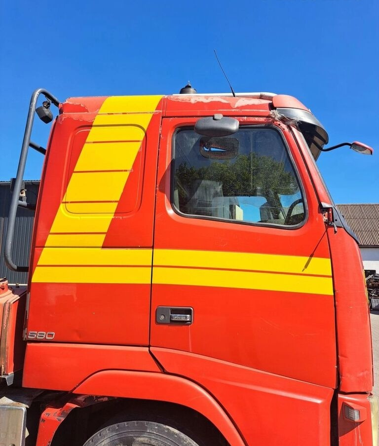 Cab for Truck Volvo SPRZEDAM KABINĘ FH 16 EURO 5 NISKA. Volvo: picture 8 Cab for Truck Volvo SPRZEDAM KABINĘ FH 16 EURO 5 NISKA. Volvo: picture 8