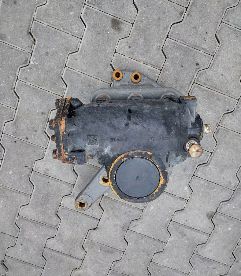 ZF KOLUMNA KIEROWNICZA OSI SKRĘTNEJ VOLVO FH FM 6X2 - Steering gear for Truck: picture 4 ZF KOLUMNA KIEROWNICZA OSI SKRĘTNEJ VOLVO FH FM 6X2 - Steering gear for Truck: picture 4
