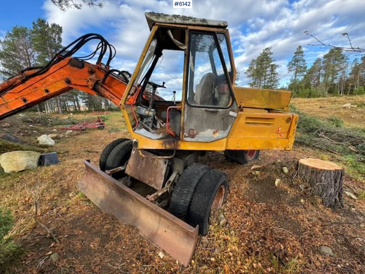 1975 Atlas wheeled excavator. Repair project - Wheel loader: picture 4 1975 Atlas wheeled excavator. Repair project - Wheel loader: picture 4